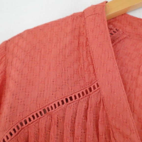 Jessica Simpson Faded Rose Blouse Boho V-NeckTop MEDIUM - Picture 4 of 5